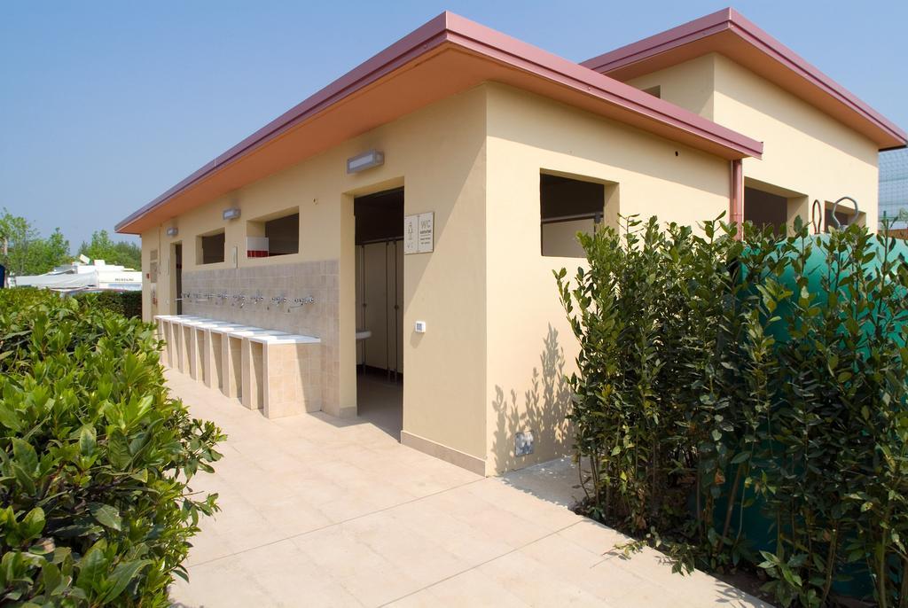 Camping Butterfly Village Peschiera del Garda