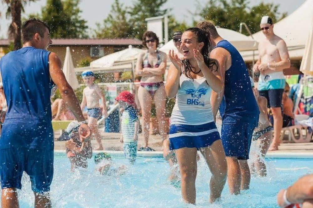Camping Butterfly Village 4*