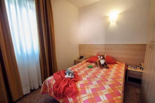 Butterfly Village 4*